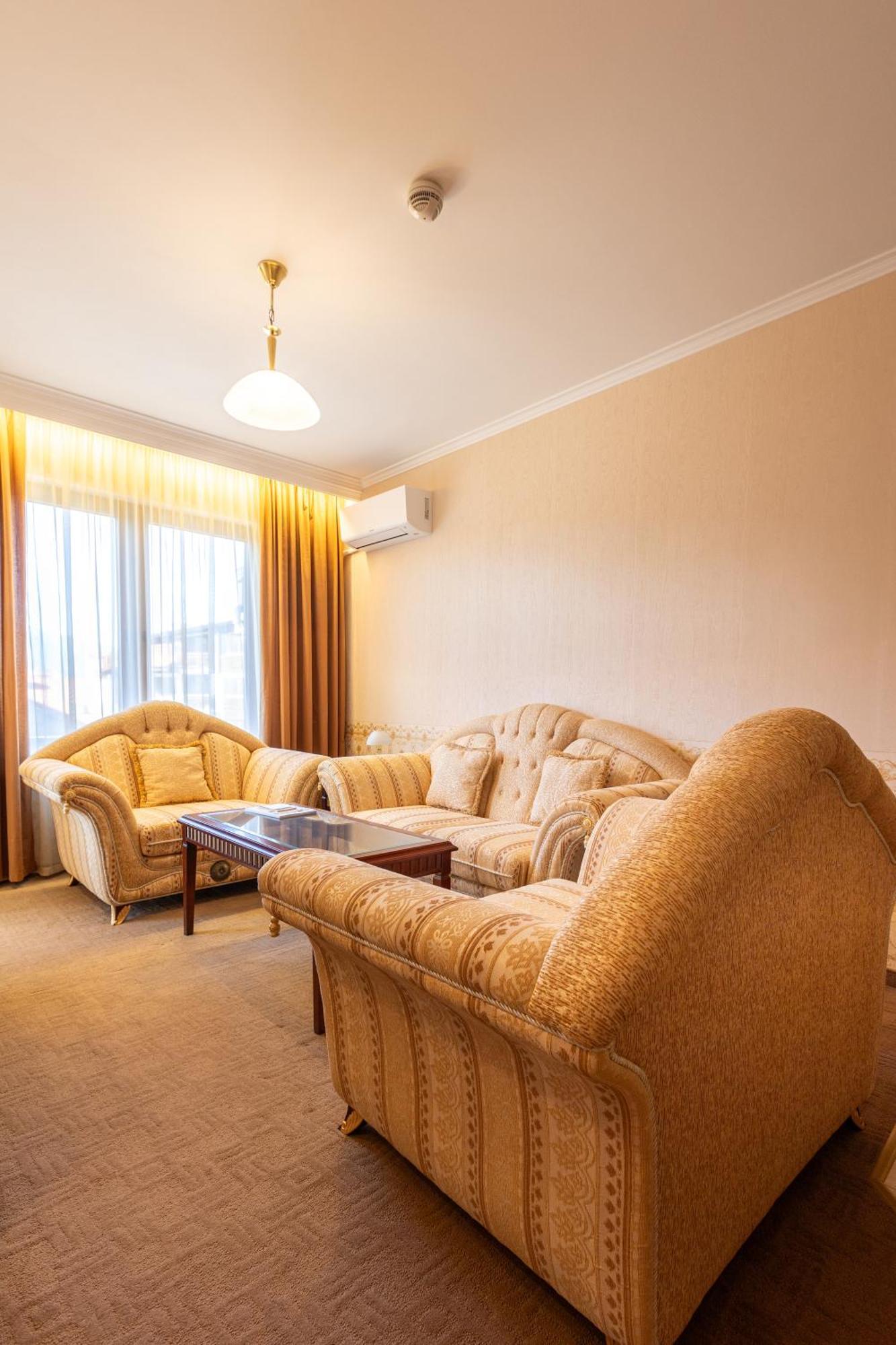 Downtown Bansko Resort Bagian luar foto