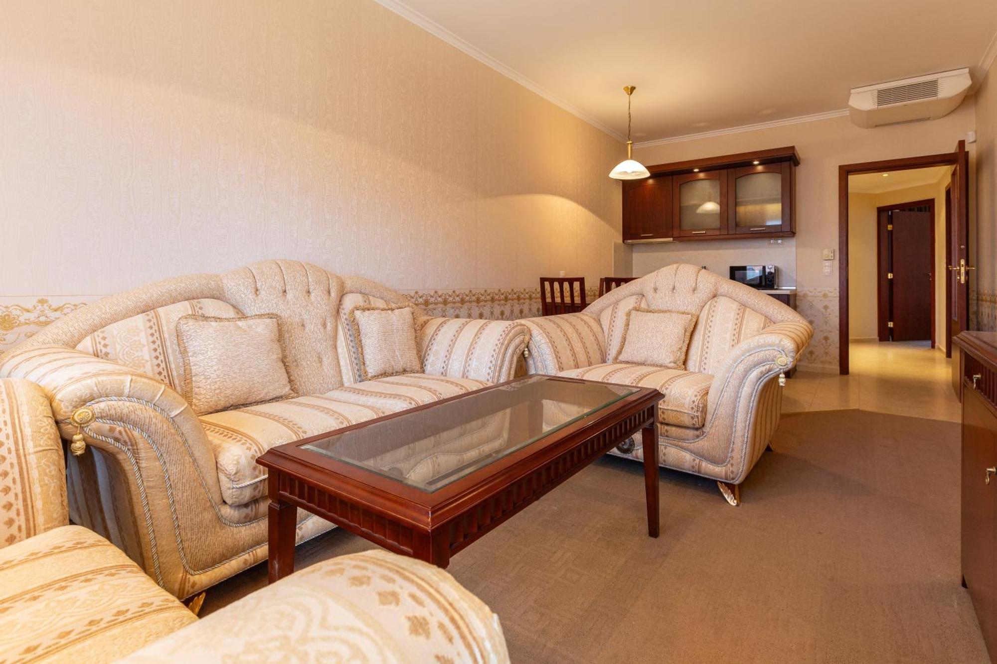 Downtown Bansko Resort Bagian luar foto