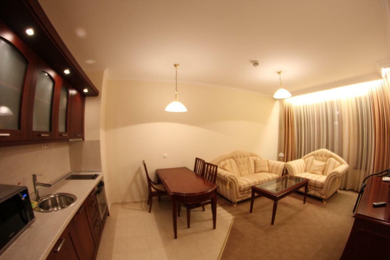 Downtown Bansko Resort Bagian luar foto