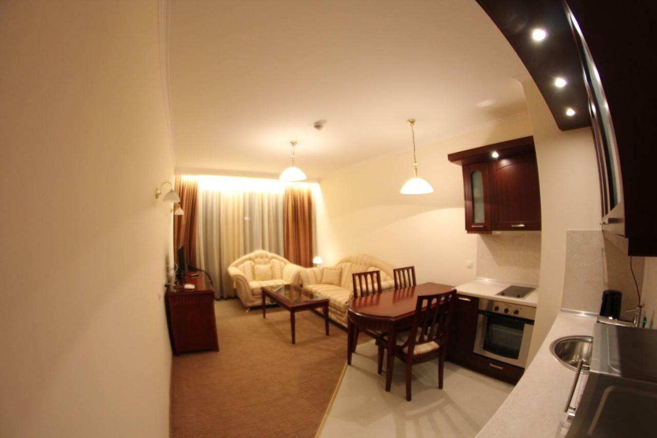 Downtown Bansko Resort Bagian luar foto